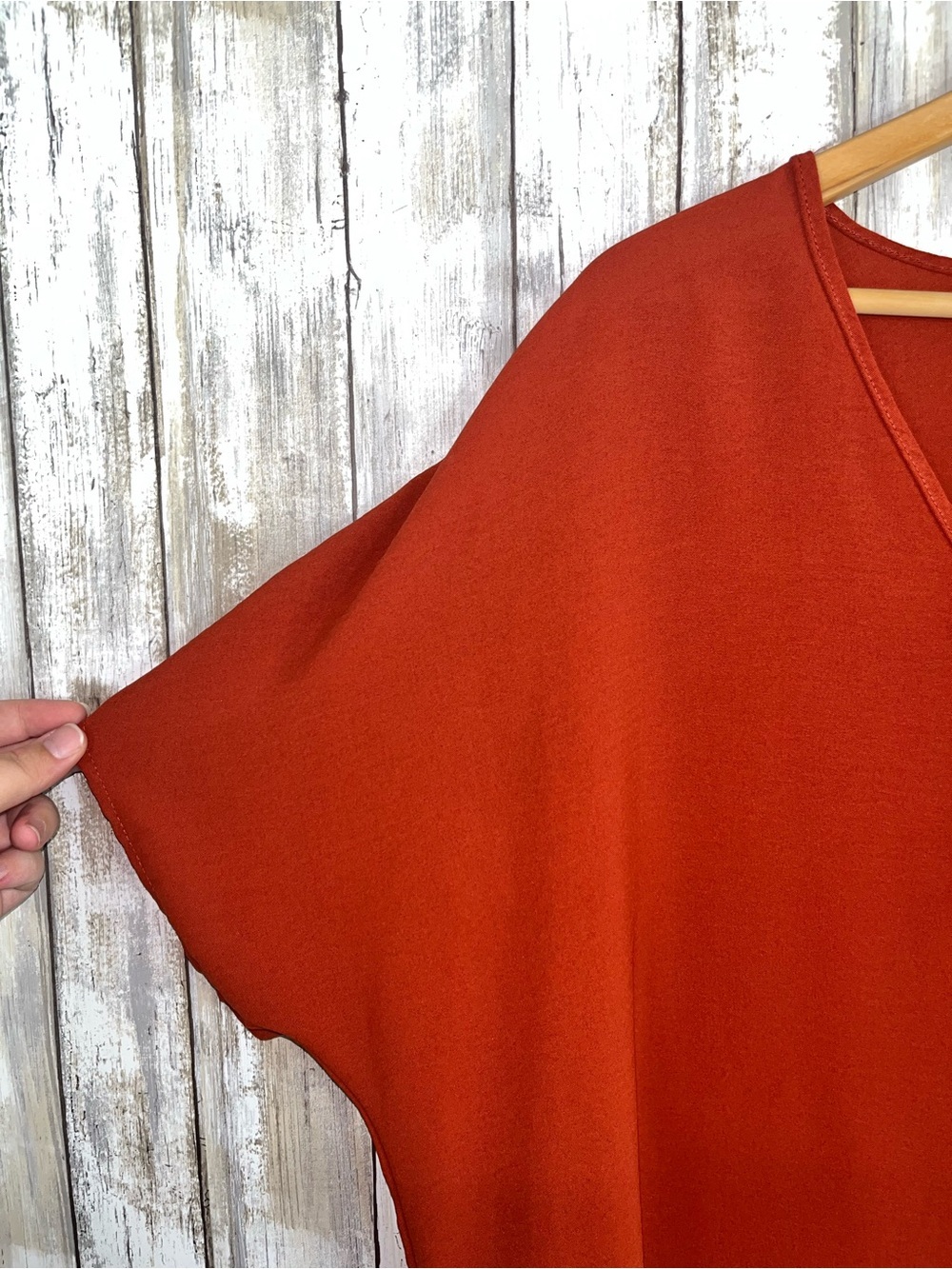 Entro Rust Orange Blouse L Oversized Flowy V Neck Short Sleeve Boho Top - Picture 3 of 4